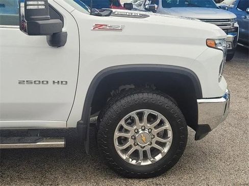 Certified 2025 Chevrolet Silverado 2500 LTZ w/ LTZ Premium Package image 6