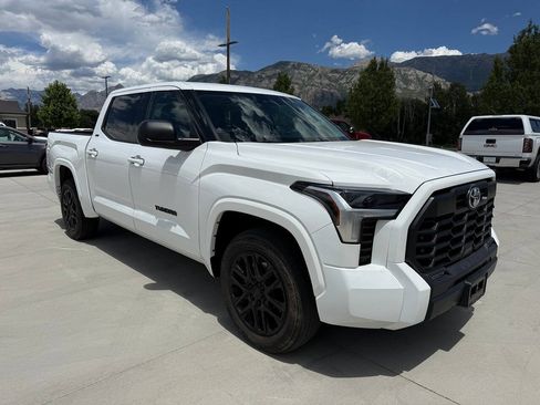Used 2023 Toyota Tundra SR5 w/ TRD Sport Package AWD/4WD image 10