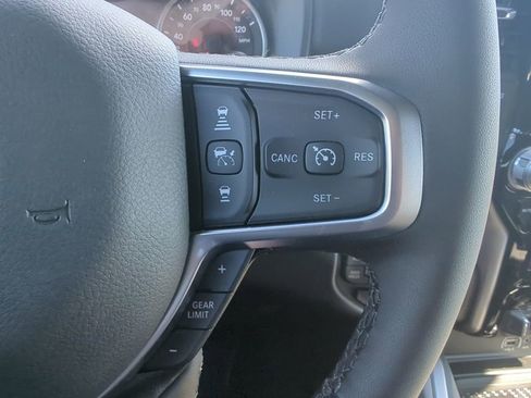 New 2026 RAM 1500 Big Horn AWD/4WD image 34