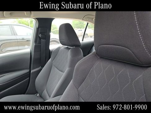 Used 2022 Toyota Corolla LE image 6