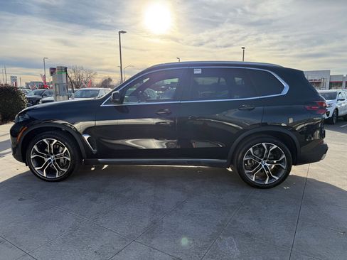 Used 2025 BMW X5 sDrive40i w/ Premium Package image 9