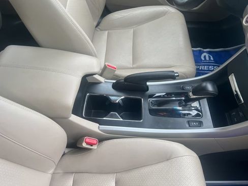 Used 2013 Honda Accord EX-L image 11