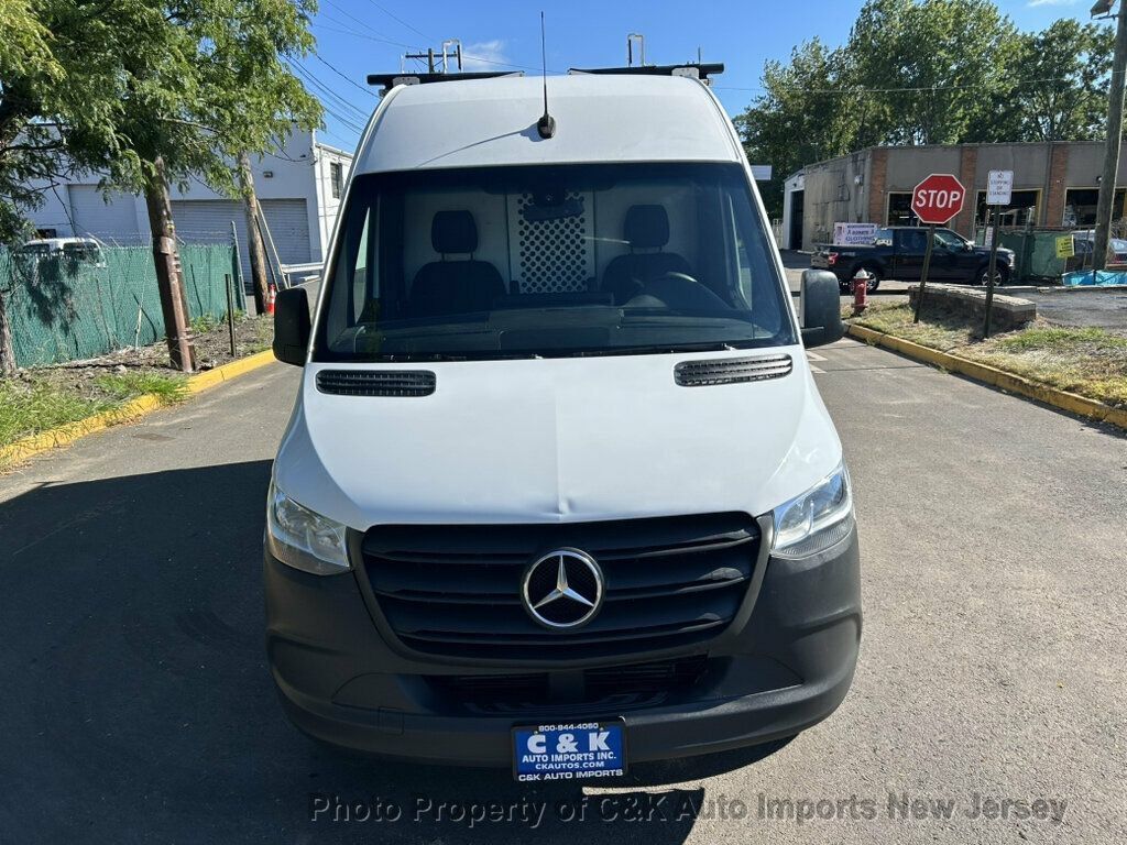 Used 2021 Mercedes-Benz Sprinter 2500 image 4