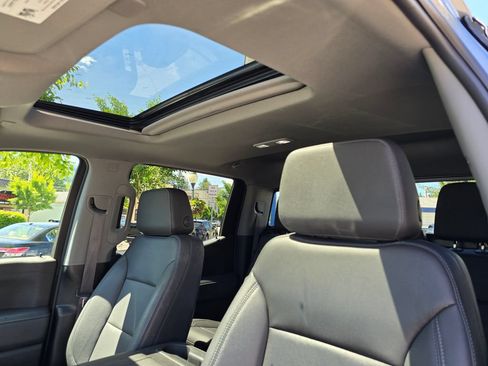Used 2022 Chevrolet Silverado 1500 LTZ w/ Safety Package II AWD/4WD image 23