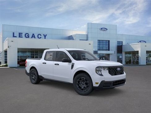 New 2026 Ford Maverick XLT FWD image 7