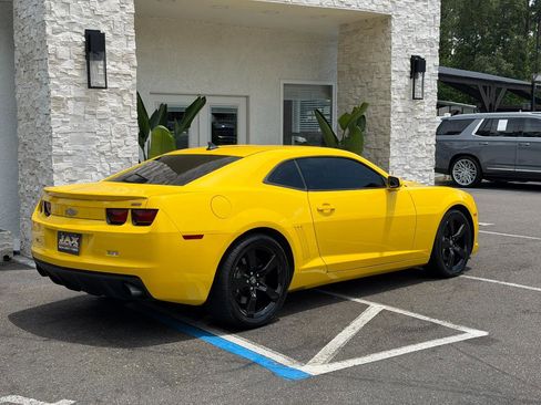 Used 2010 Chevrolet Camaro SS w/ RS Package RWD image 16