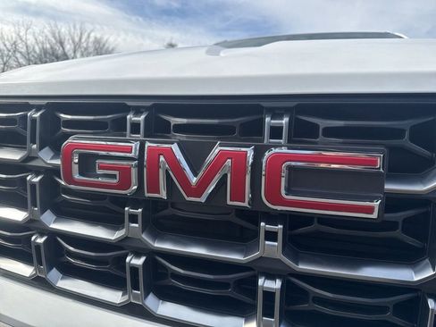 New 2026 GMC Canyon AT4 image 51