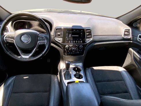 Used 2022 Jeep Grand Cherokee Laredo X RWD image 15