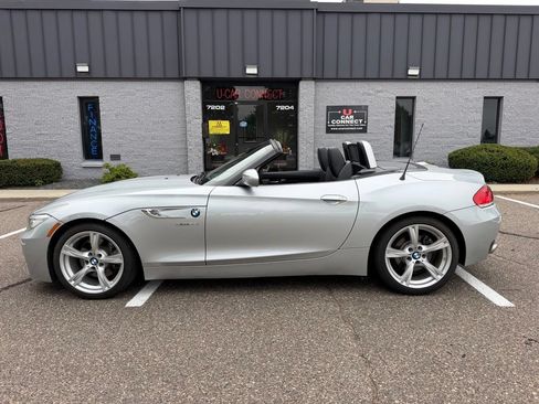 Used 2014 BMW Z4 sDrive35i RWD image 15
