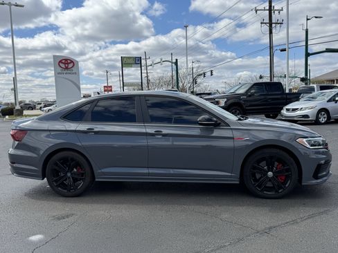 Used 2021 Volkswagen Jetta GLI Autobahn w/ GLI Autobahn Black Package image 17