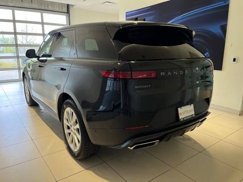 Used 2023 Land Rover Range Rover Sport SE AWD/4WD image 8