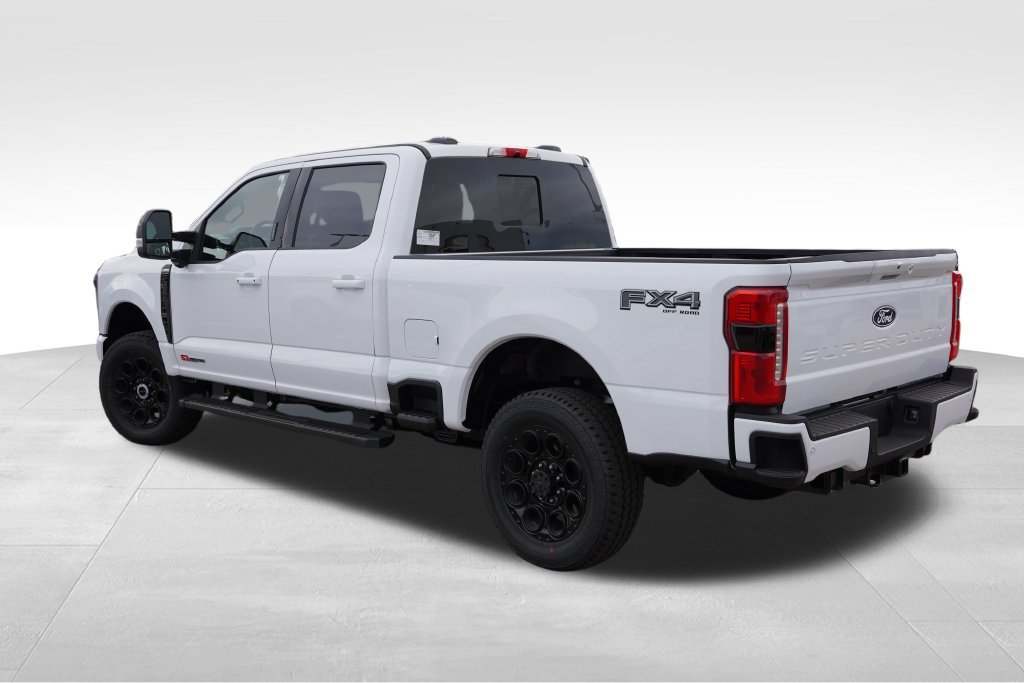 New 2027 Ford F350 Lariat w/ Black Appearance Package AWD/4WD image 5