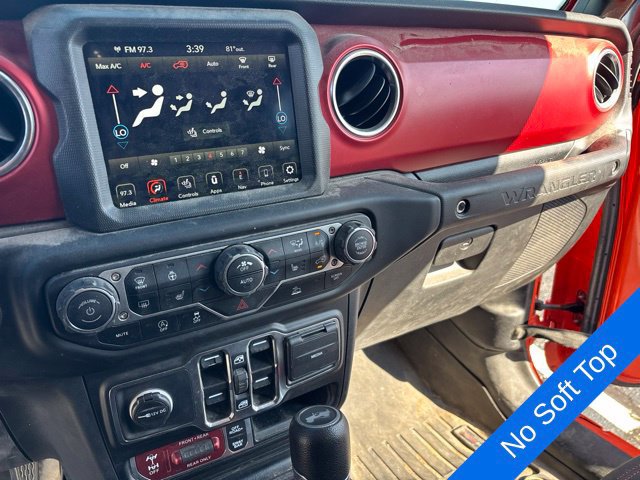 Used 2023 Jeep Wrangler Unlimited Rubicon w/ Cold Weather Group AWD/4WD image 15