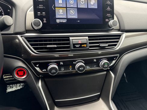 Used 2022 Honda Accord Sport image 17