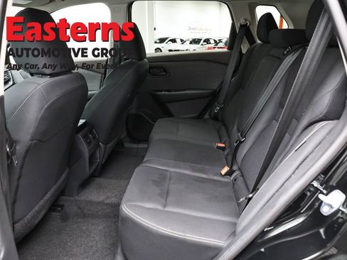 Used 2023 Nissan Rogue S AWD/4WD image 22