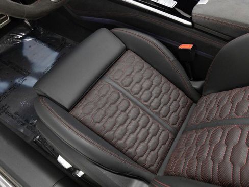 Used 2024 Audi RS 6 performance w/ Matte Carbon Package image 28