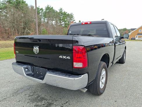 Used 2024 RAM 1500 Classic SLT image 10