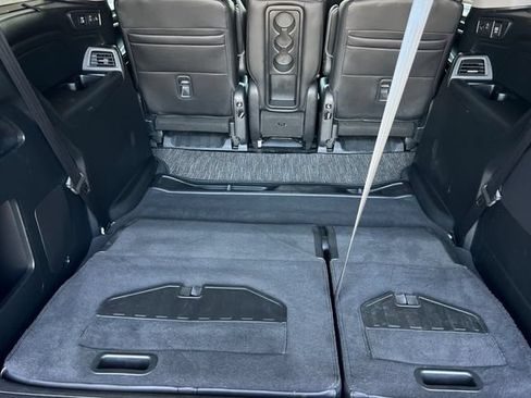 Used 2024 Honda Odyssey Elite image 18