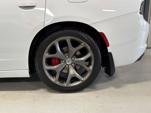 Used 2015 Dodge Charger R/T w/ Plus Group image 23