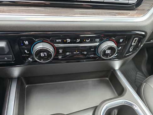 Used 2025 Chevrolet Silverado 1500 LTZ w/ LTZ Premium Package image 43