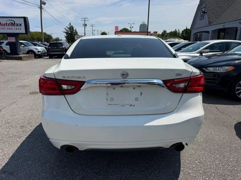 Used 2016 Nissan Maxima 3.5 SV FWD image 4