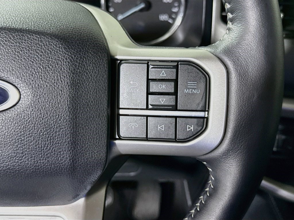Used 2024 Ford Expedition XLT RWD image 11