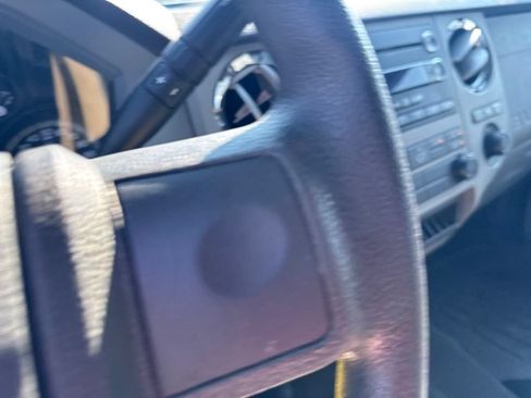 Used 2012 Ford F250 XLT w/ XLT Interior Pkg AWD/4WD image 24