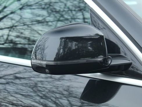 Used 2023 BMW X5 xDrive40i w/ Premium Package image 12