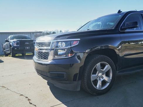 Used 2017 Chevrolet Tahoe LT image 27