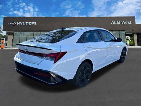 New 2026 Hyundai Elantra SEL Sport Premium FWD image 6