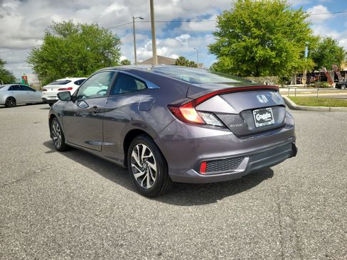 Used 2019 Honda Civic LX image 4