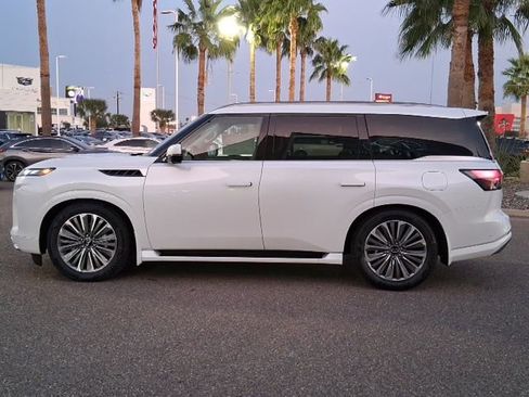 New 2026 INFINITI QX80 Luxe w/ Cargo Package AWD/4WD image 3