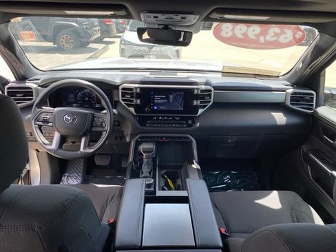 Certified 2025 Toyota Sequoia 4WD image 11