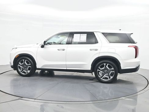 Used 2024 Hyundai Palisade Limited FWD image 8