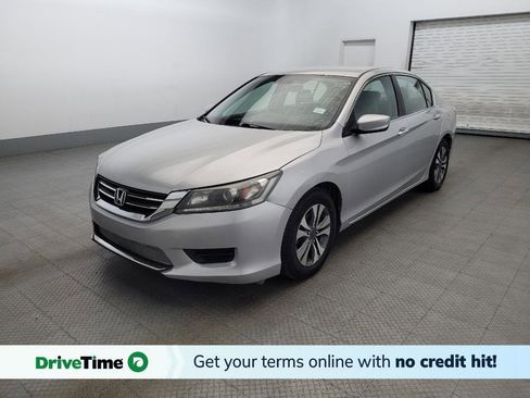 Used 2013 Honda Accord LX image 1