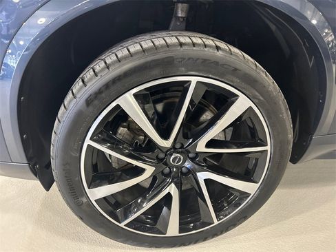 Certified 2023 Volvo XC90 T8 Plus image 8