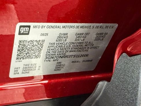 New 2026 Chevrolet Equinox EV LT image 39