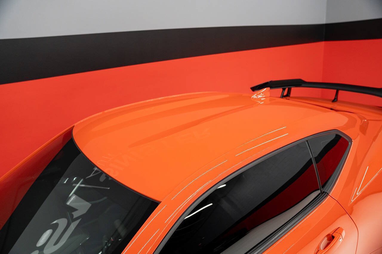 Used 2019 Chevrolet Camaro ZL1 RWD image 26