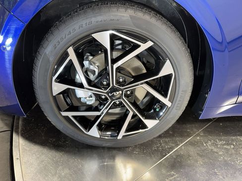 Used 2025 Kia K5 EX image 10