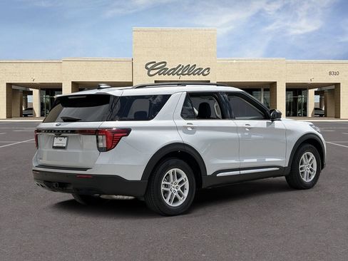 Used 2025 Ford Explorer Active RWD image 5