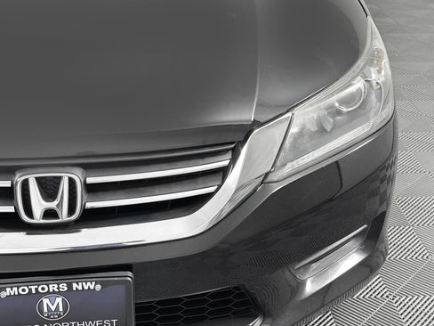 Used 2015 Honda Accord LX image 4