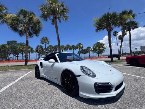 Used 2015 Porsche 911 Turbo S Cabriolet AWD/4WD image 11