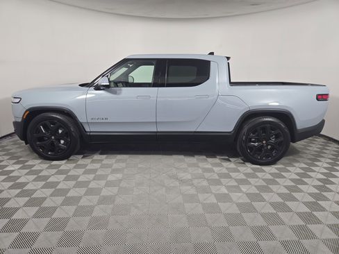 Used 2023 Rivian R1T Adventure image 2