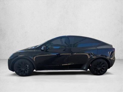 Used 2021 Tesla Model Y Long Range AWD/4WD image 8