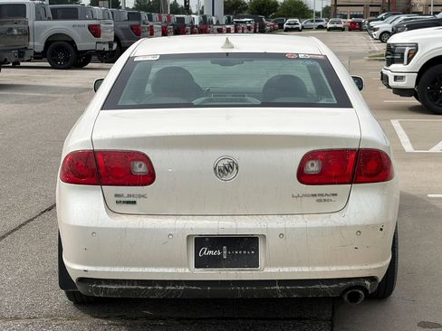 Used 2011 Buick Lucerne CXL FWD image 5
