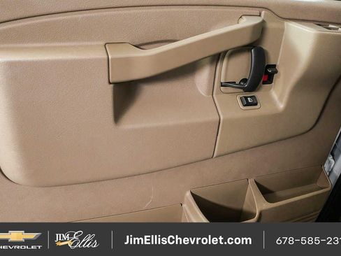Certified 2025 Chevrolet Express 2500 w/ Driver Convenience Package RWD image 6
