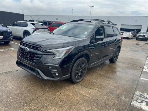Used 2024 Subaru Ascent Onyx Edition AWD/4WD image 1