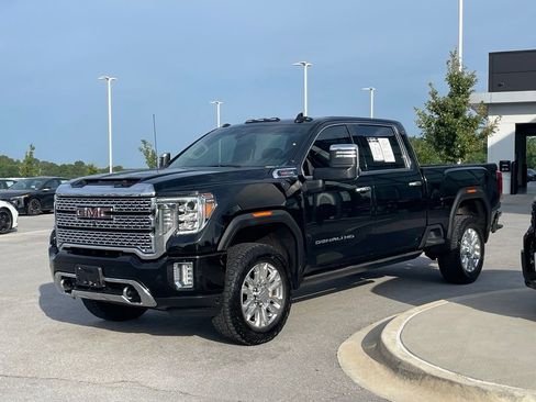 Used 2022 GMC Sierra 2500 Denali w/ Denali Ultimate Package AWD/4WD image 4