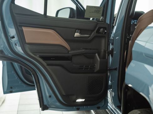 New 2026 Toyota 4Runner Limited AWD/4WD image 41