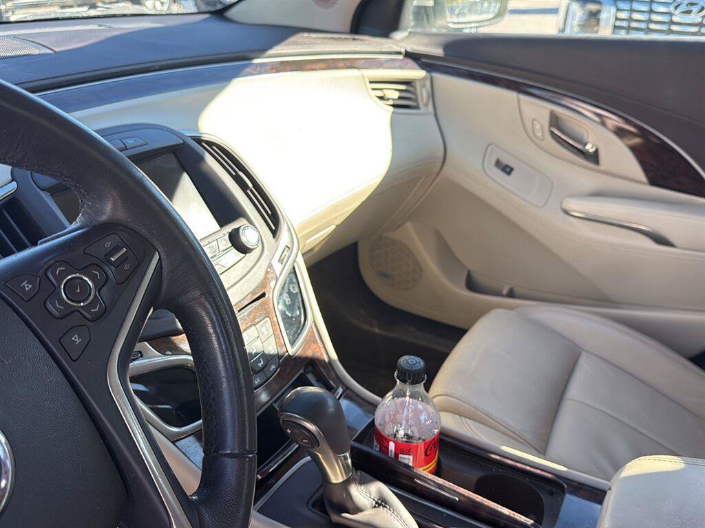 Used 2015 Buick LaCrosse Leather w/ Experience Buick Package FWD image 13